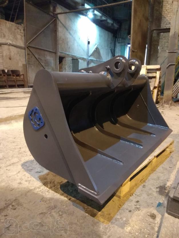 Ковш планировочный на Komatsu PC400